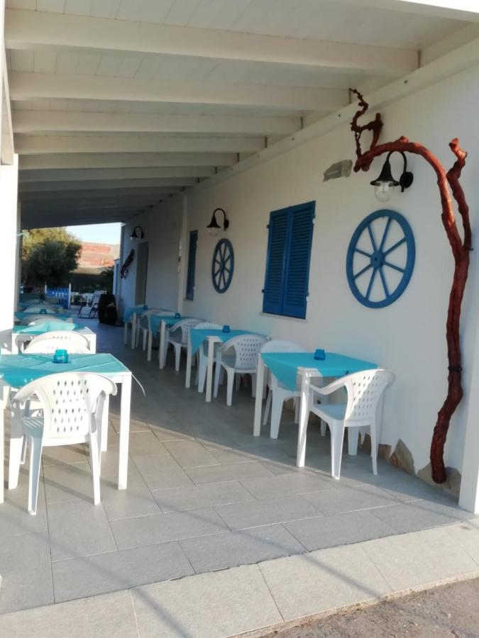 B&B And Home Restaurant La Casa Del Pescatore Sant'Anna Arresi Luaran gambar