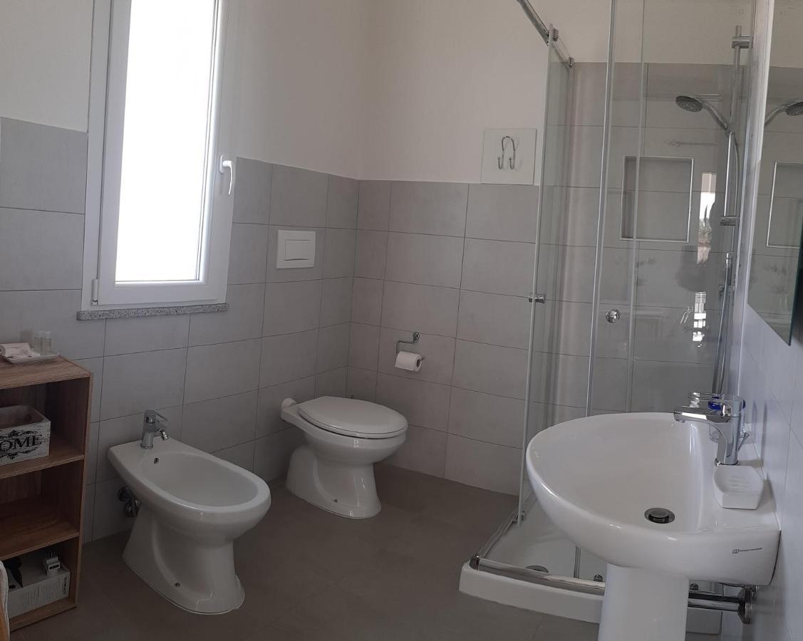 B&B And Home Restaurant La Casa Del Pescatore Sant'Anna Arresi Luaran gambar